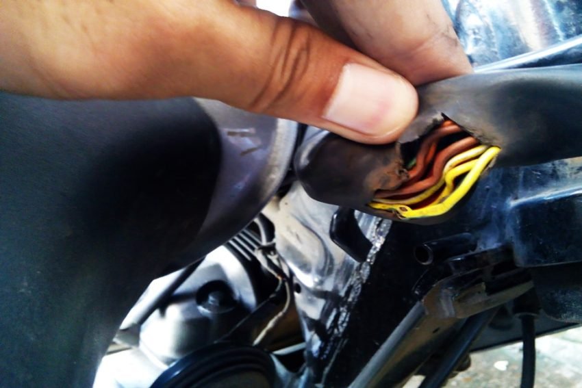 Tips Lampu Utama Motor Mati