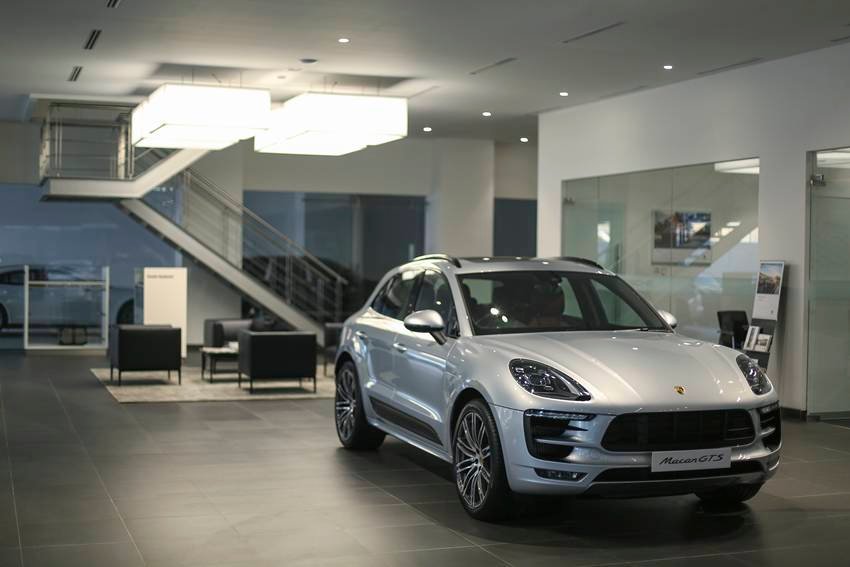 Porsche Centre Jakarta