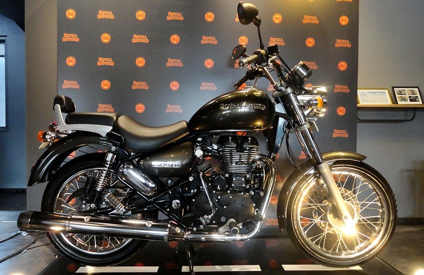 Royal Enfield Rumbler 500 Diluncurkan di Jakarta Autos.id