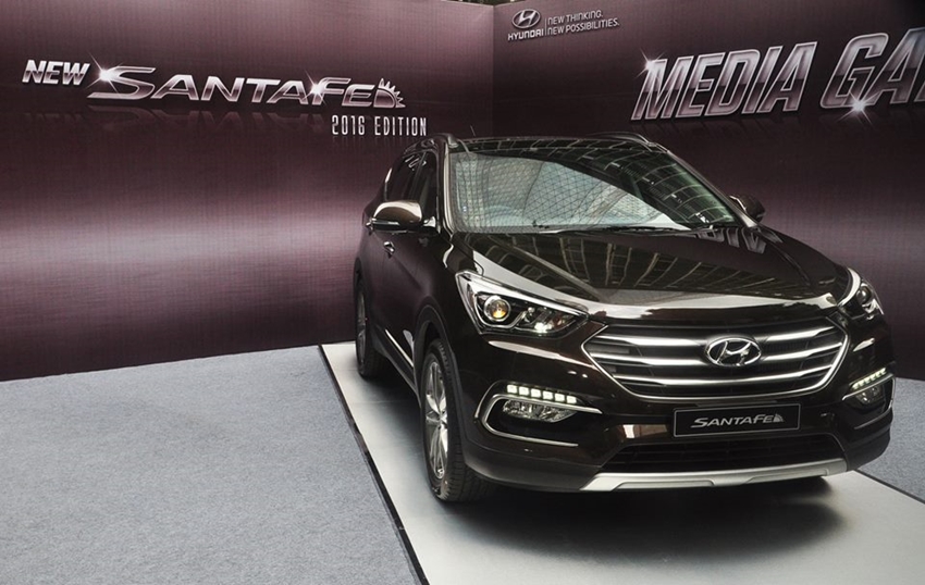 Spesifikasi dan Harga Hyundai New Santa Fe Model 2016