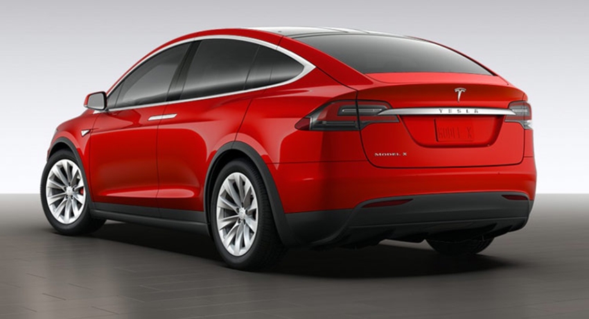 Tesla Model X Signature Red Edisi Imlek