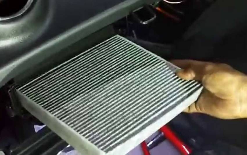 Tips Rawat Filter AC Biar Kabin Mobil Selalu Sejuk