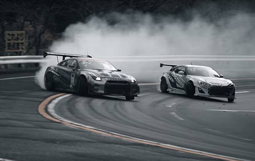 Nissan GT-R vs Toyota 86