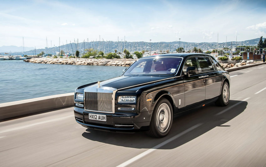 Rolls-Royce Phantom generasi ke-8