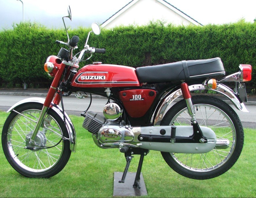 Motor Suzuki Legendaris