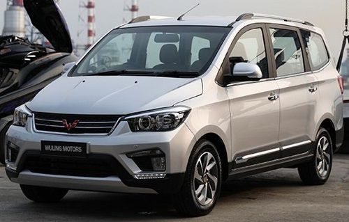 Wuling Confero S