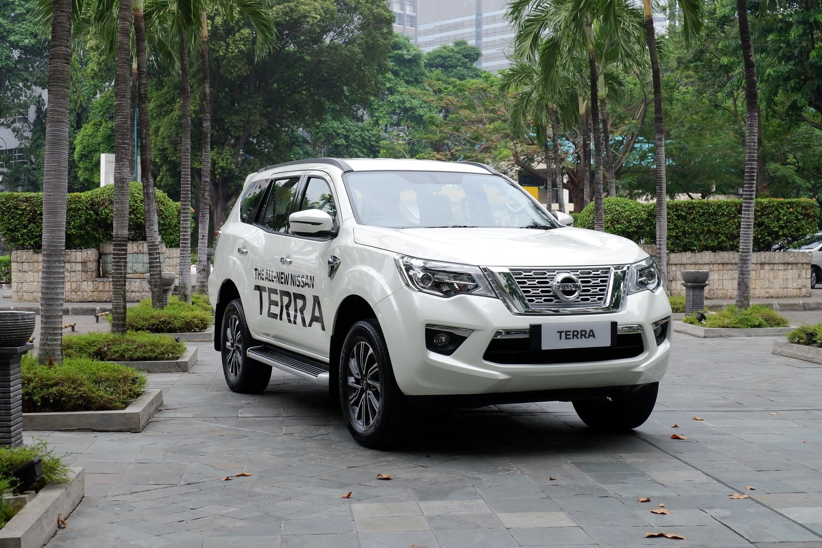 Harga Dan Modifikasi Mobil Nissan X Trail 2019 Bowomodif