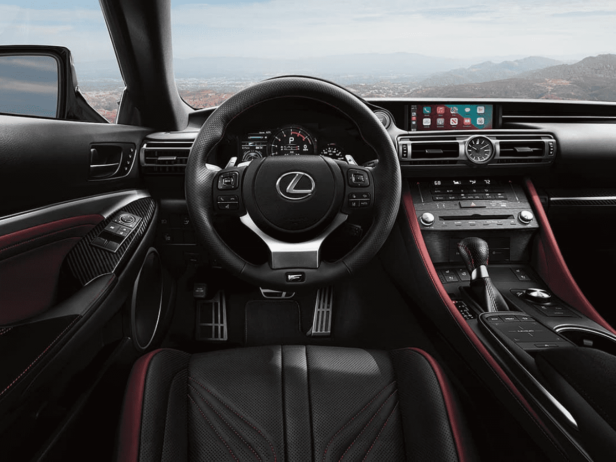 Dasbor Lexus RC F Fuji Speedway Edition