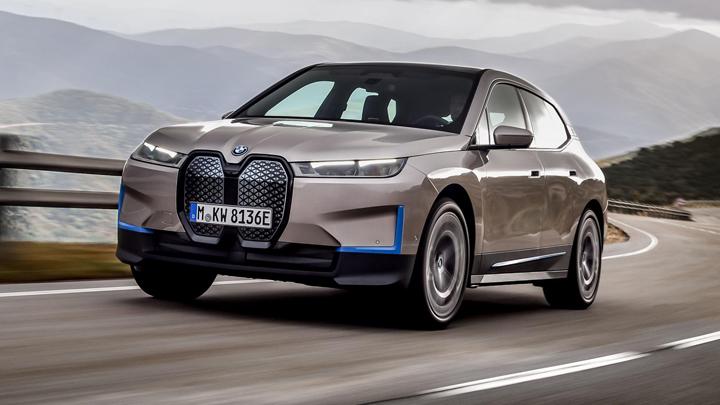 BMW  diminta Menghentikan Produksi mobil ICE Pada 2030
