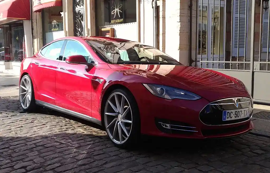 Tesla model s