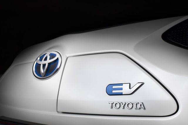 Petinngi Toyota: Perubahan Ke EV Akan Mengorbankan Banyak Lapangan Kerja