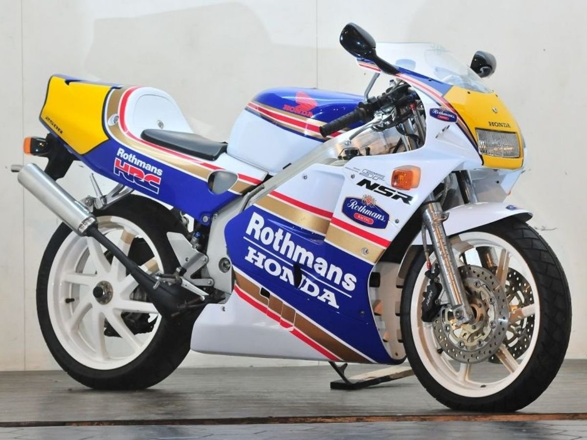 Honda NSR250 SP MC21 Rothmans Livery