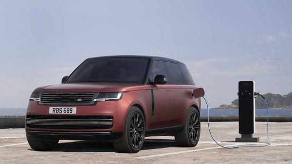 Range Rover 2022 Hadir Dengan Mesin BMW Dan Penggunaan Mesin Listrik