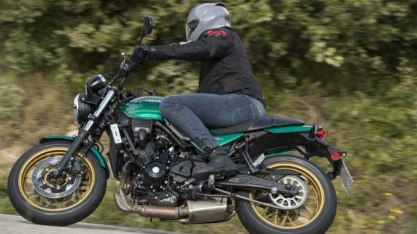 Kawasaki Z400 RS