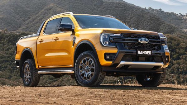 Ford Ranger Generasi Terbaru Resmi Diluncurkan, Semakin Canggih dan Semakin Gagah