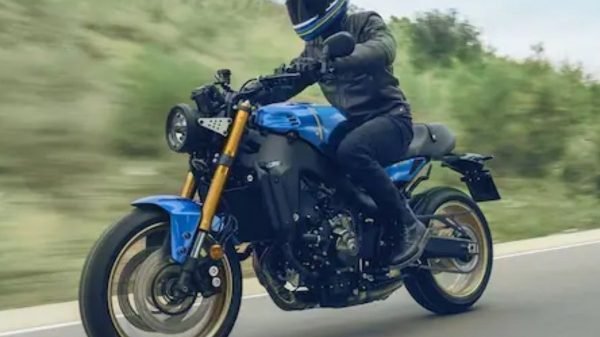 Yamaha XSR900 2022