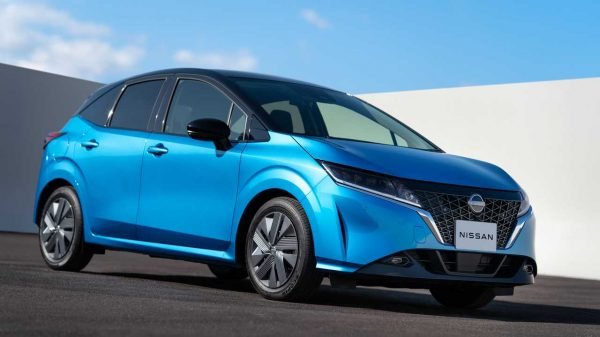 Nissan Note Berhasil Meraih Penghargaan Japan Car Of The Year
