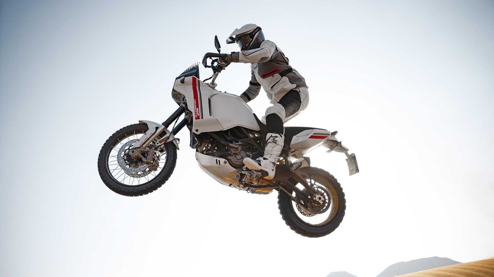 ducati desertX 2022