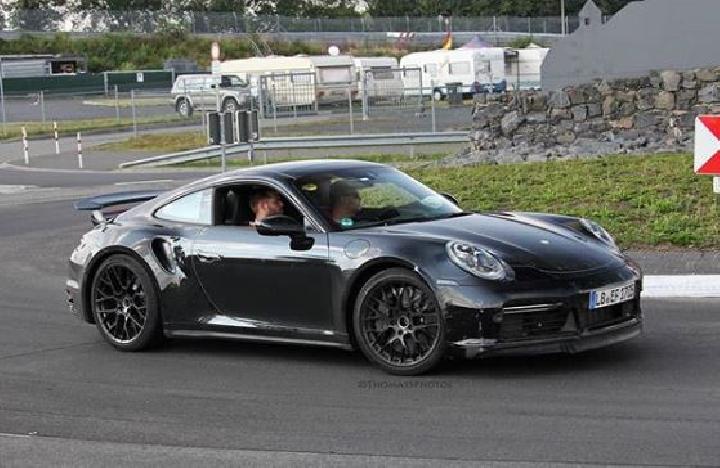 Porsche 911 Hybrid Segera Meluncur, Jauh Lebih Bertenaga