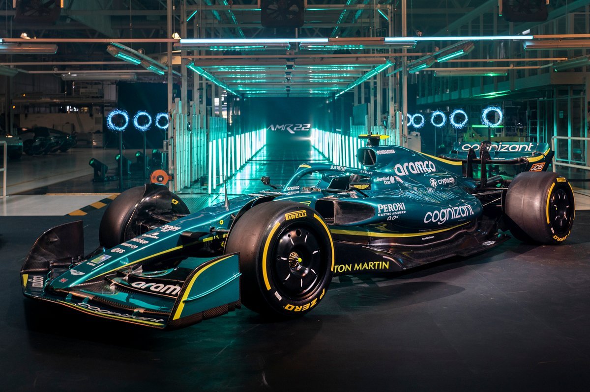 AMR22 Resmi Diperkenalkan Tim Aston Martin, Siap Bersaing Untuk Balapan F1 Musim 2022