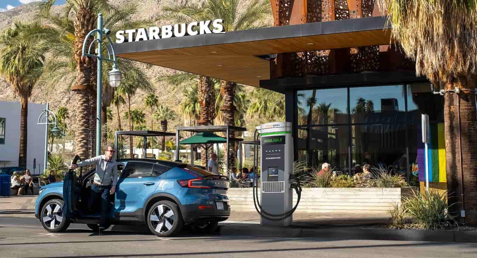 Volvo Bekerjasama Dengan Starbucks Untuk Pembuatan Stasiun Pengisian Mobil Listrik