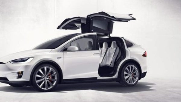 Inden Tesla Model X Mencapai 2 Tahun, Ini Penyebabnya