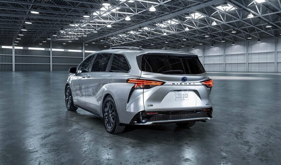 Toyota Sienna Rayakan Ulang Tahun Ke-25 dengan Edisi Spesial - Autos.id