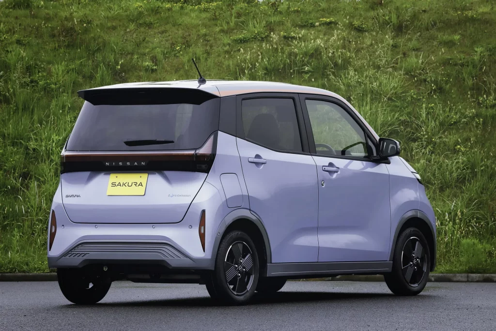 Nissan dan Mitsubishi Meluncurkan Produk Kembar Kei Car Listrik Di Jepang