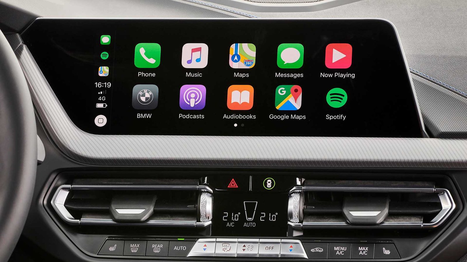 Beberapa Model BMW Terbaru Tidak Dilengkapi Dengan Apple CarPlay dan Android Auto Untuk Sementara