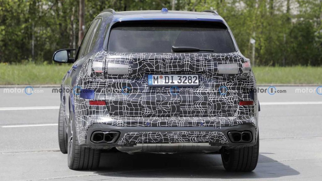 BMW X5 Facelift caught on camera during road test at Nurburgring
