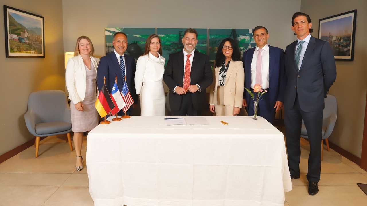 Porsche Akan Berinvestasi Mengembangkan Fasilitas eFuel Untuk BBM Ramah Lingkungan