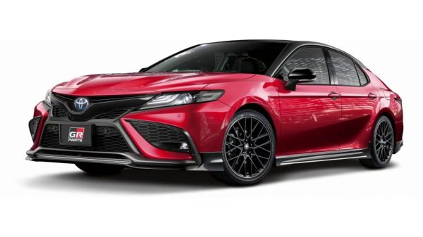Toyota Camry Akan Segera Hadir Dalam Versi GR