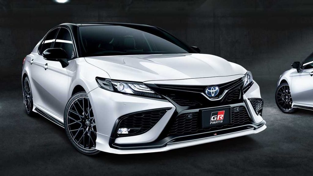 Toyota Camry Akan Segera Hadir Dalam Versi GR
