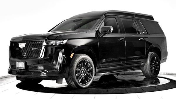 Cadillac Escalade Lapis Baja Ini Dapat Bertahan dari Serangan Peluru dan Granat Tangan