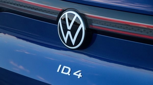 VW Bakal Beri Diskon Harga untuk ID.4