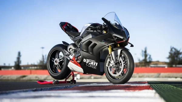Ducati New V4 SP