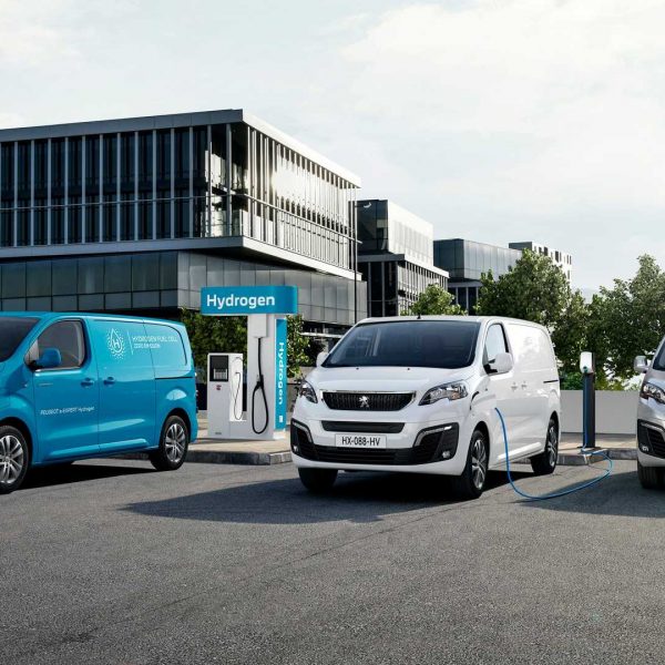 Peugeot Ressmi meluni Meluncur Van Berteknologi Hidrogen E-Expert Hydrogen