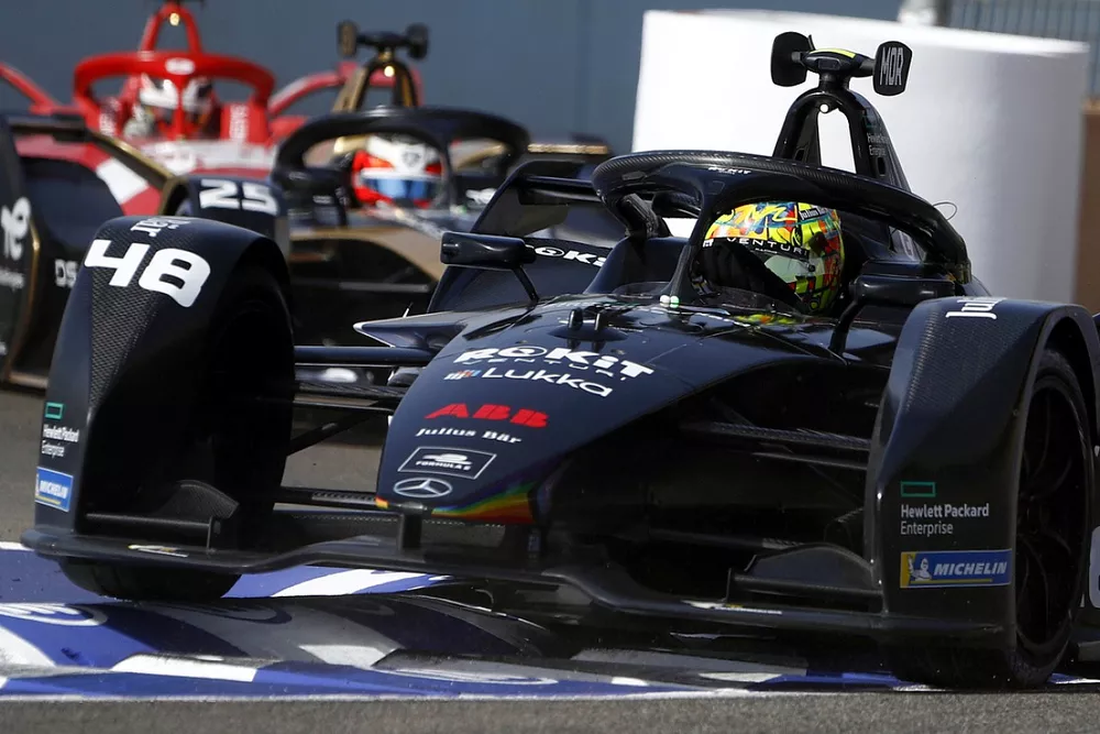 Edoardo Mortara Keluar Sebagai Pemenang Formula E Seri Marrakesh ePrix