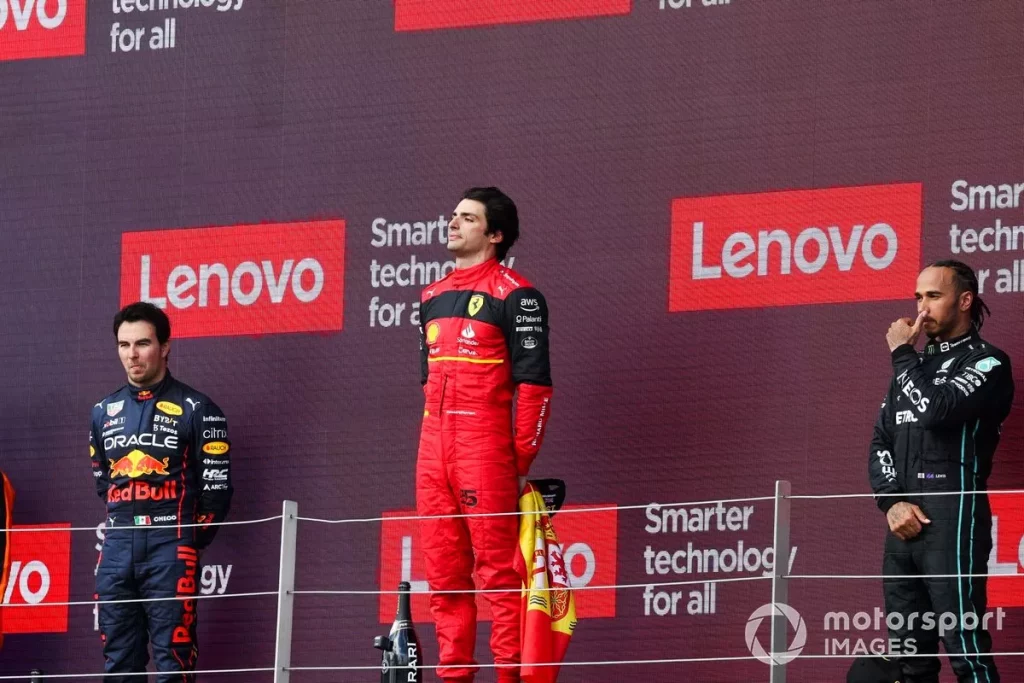 Berlangsung Dramatis, Carlos Sainz Keluar Sebagai Pemenang F1 GP Inggris 2022