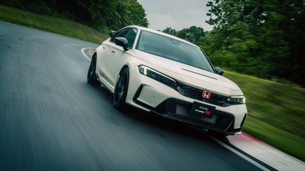Honda Civic Type-R Generasi Terbaru Juga Akan Tersedia Dalam Mesin Hybrid?