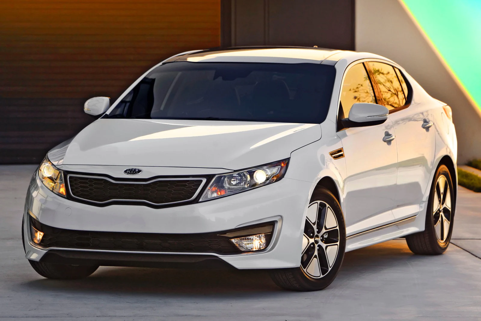 Sebanyak 250 Ribuan Unit Kia Optima Terkenal Recall Di Amerika Serikat, Ini Penyebabnya!