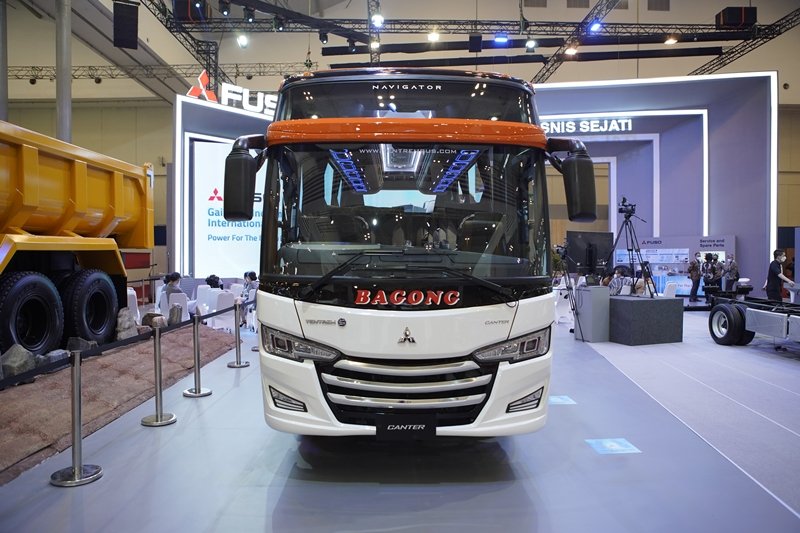 Unit FE84GBC milik PT. Bagong Di FUSO Booth GIIAS 2022 (1)