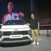 Pebulutangkis Anthony Ginting Kunjungi Booth Hyundai Di GIIAS 2022