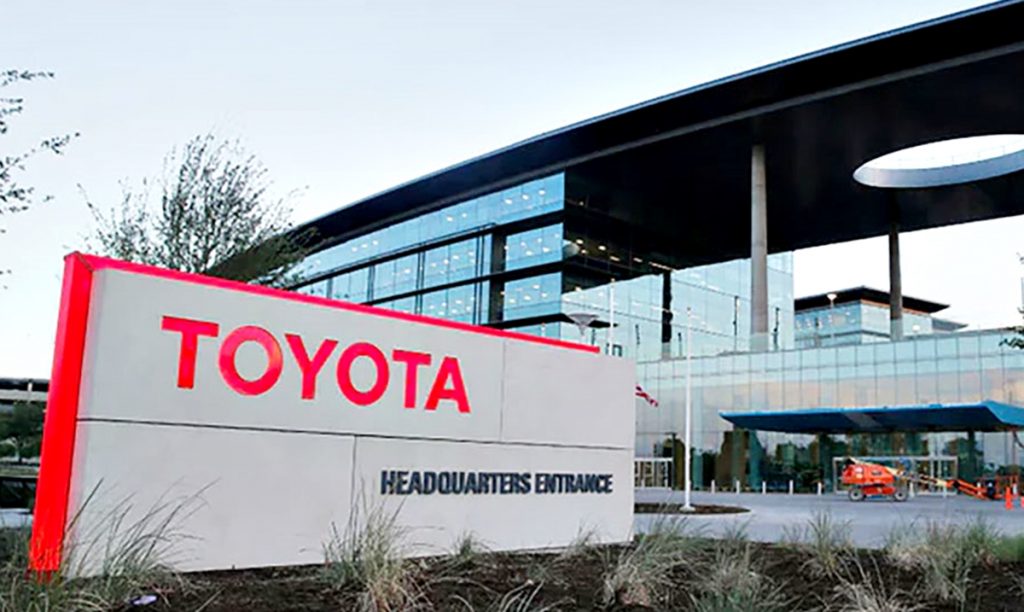 kantor Toyota.