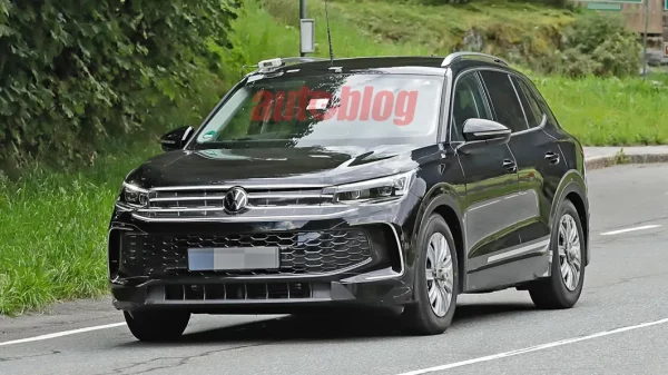 Inilah Bocoran Wujud Volkswagen Tiguan Generasi Terbaru