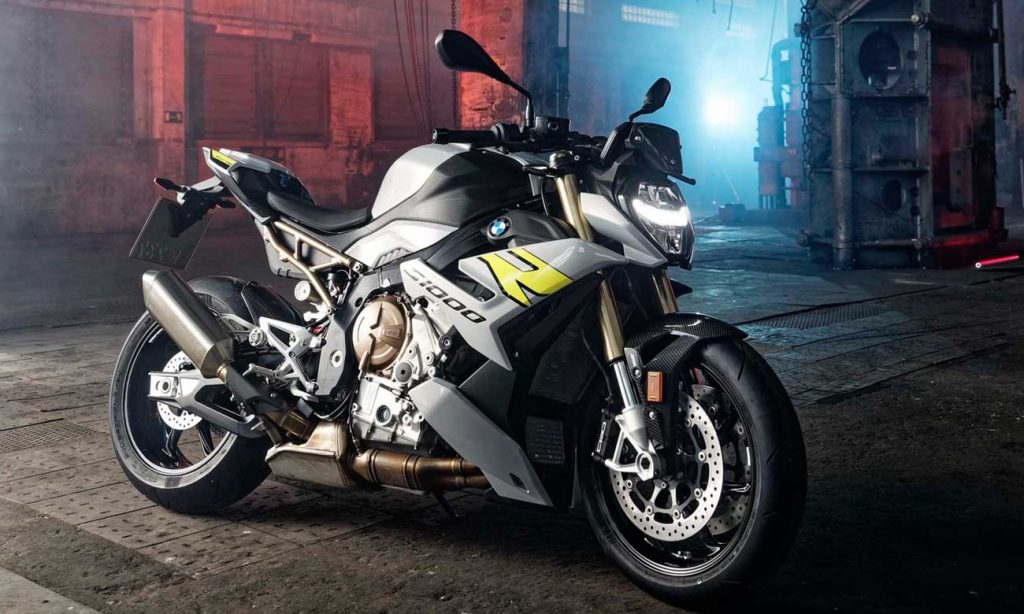 Ducati Streetfighter V4 VS BMW S1000R, Mana Motor 1000cc Pilihan Anda?