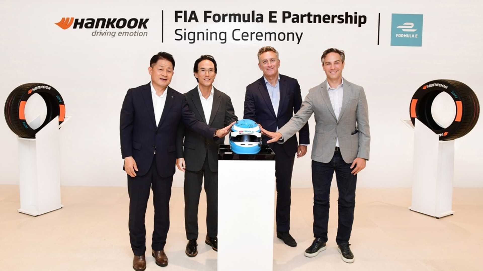 Hankook Resmi Menjadi Suplair Ban Resmi Untuk Ajang Balap Formula E Mulai Tahun 2023