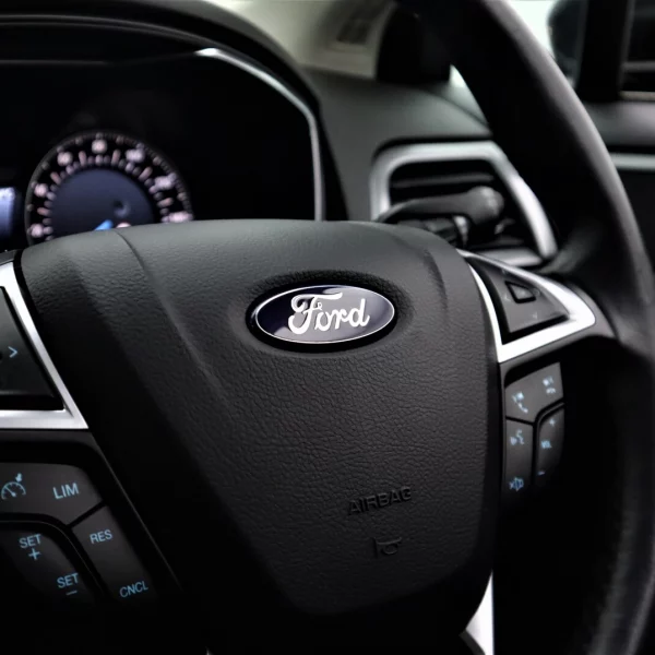Ford Akan Menghadirkan Teknologi Airbag Eksternal Pada Beberapa Produk Mobilnya
