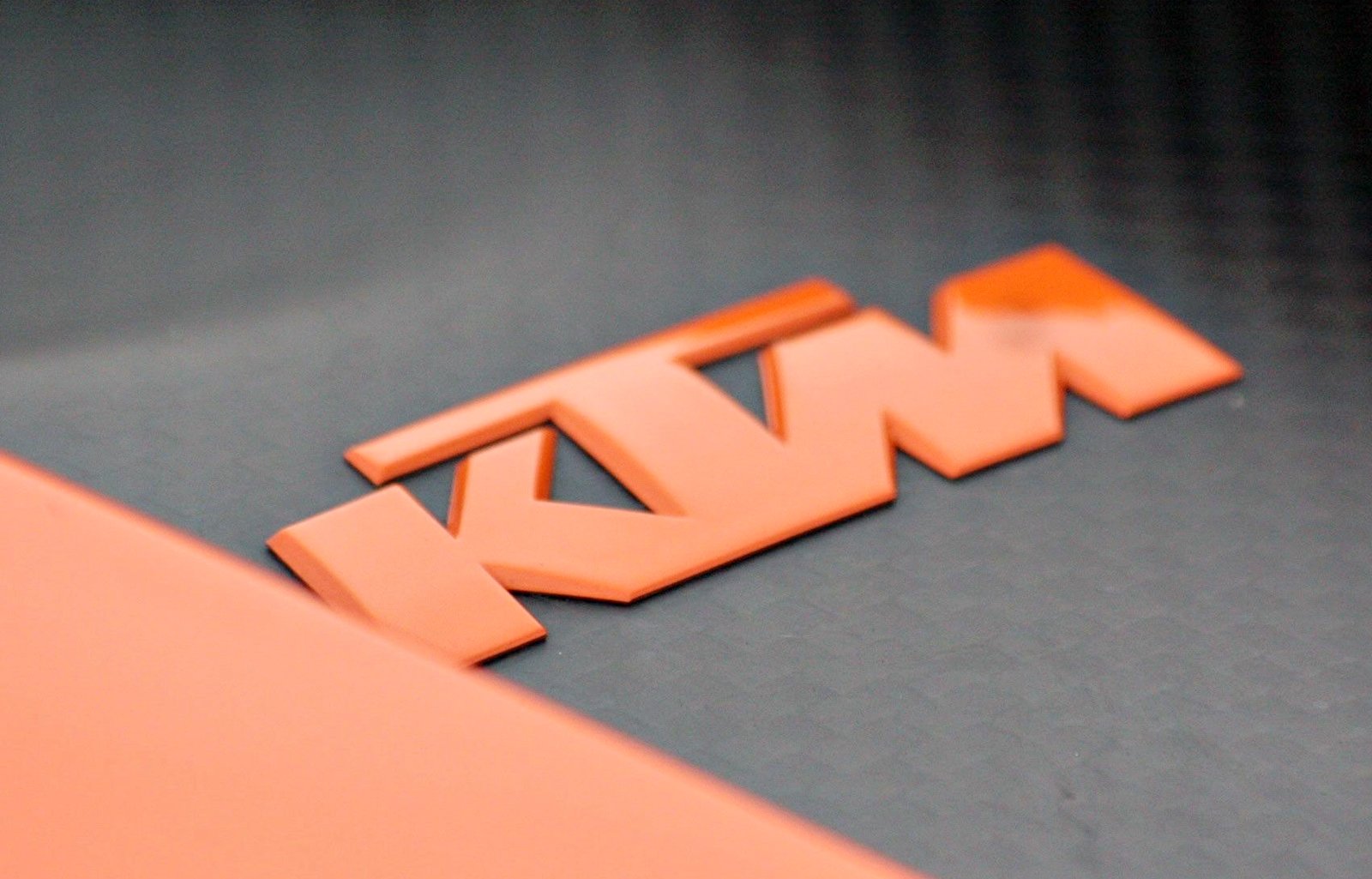 Logo KTM.