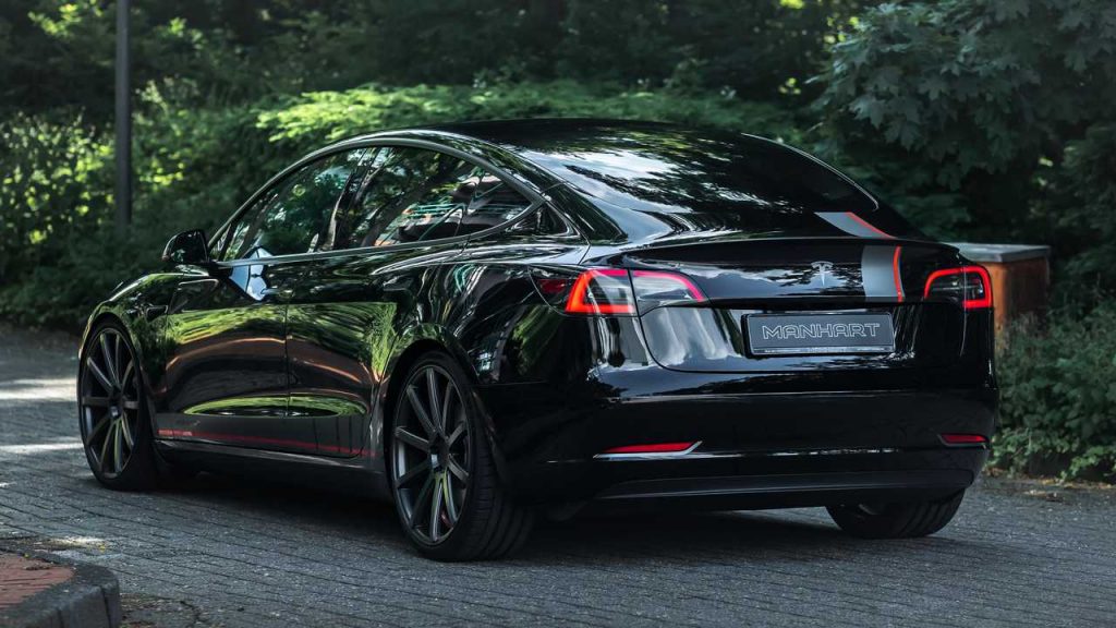 Manhart Memberikan Modifikasi Ekstrim Pada Tesla Model 3